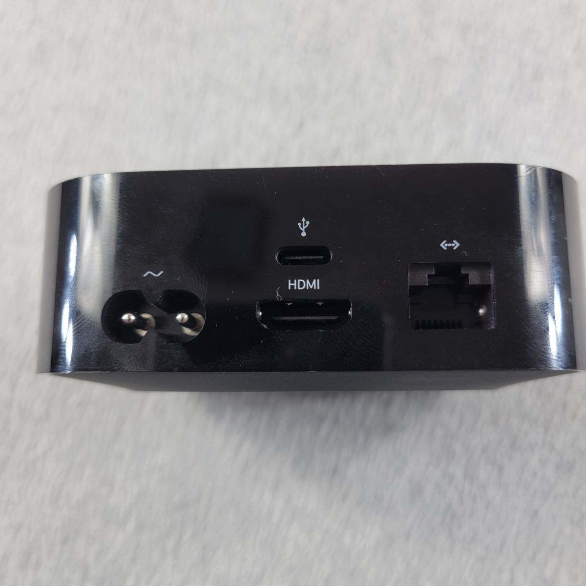 Apple TV HD 4th Gen 32GB A1625 Media Streamer Siri Remote A1962 HDMI Dolby