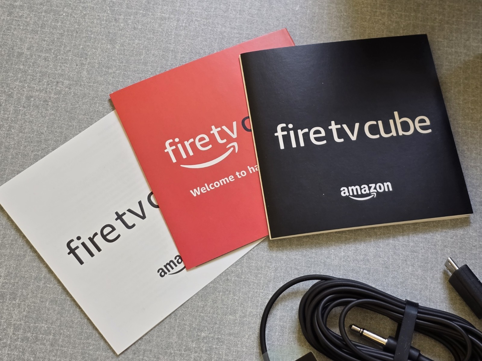 Amazon Fire TV Cube (2nd Gen) 4K UHD Media Streamer Complete CIB Excellent!