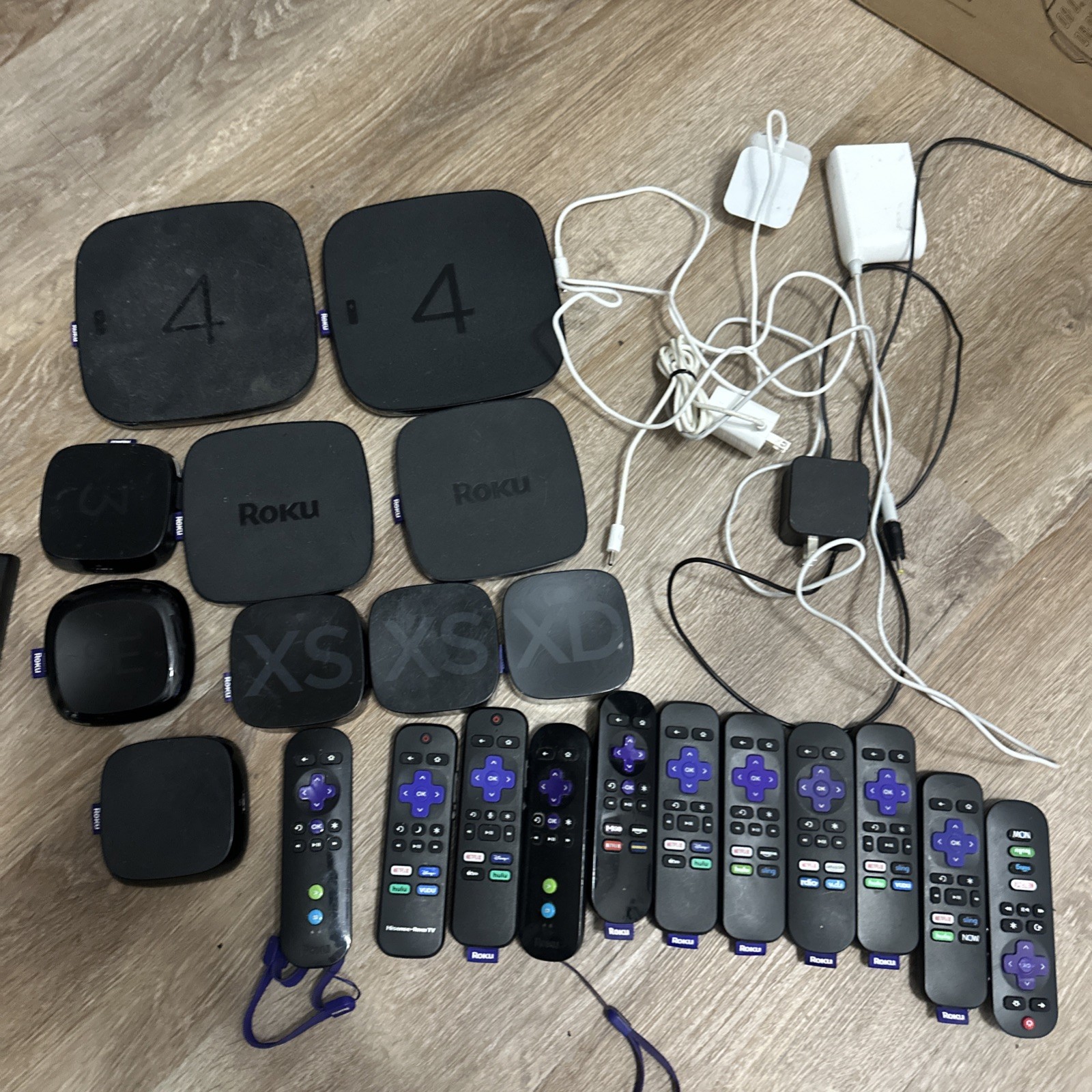Roku 4 (4th Generation) Media Streamer 4400X – Black,lots Of 11 Roku,good Luck