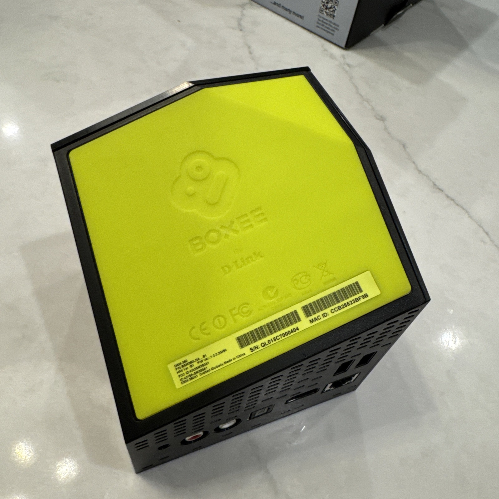 D-Link Boxee Box Digital HD Media Streamer