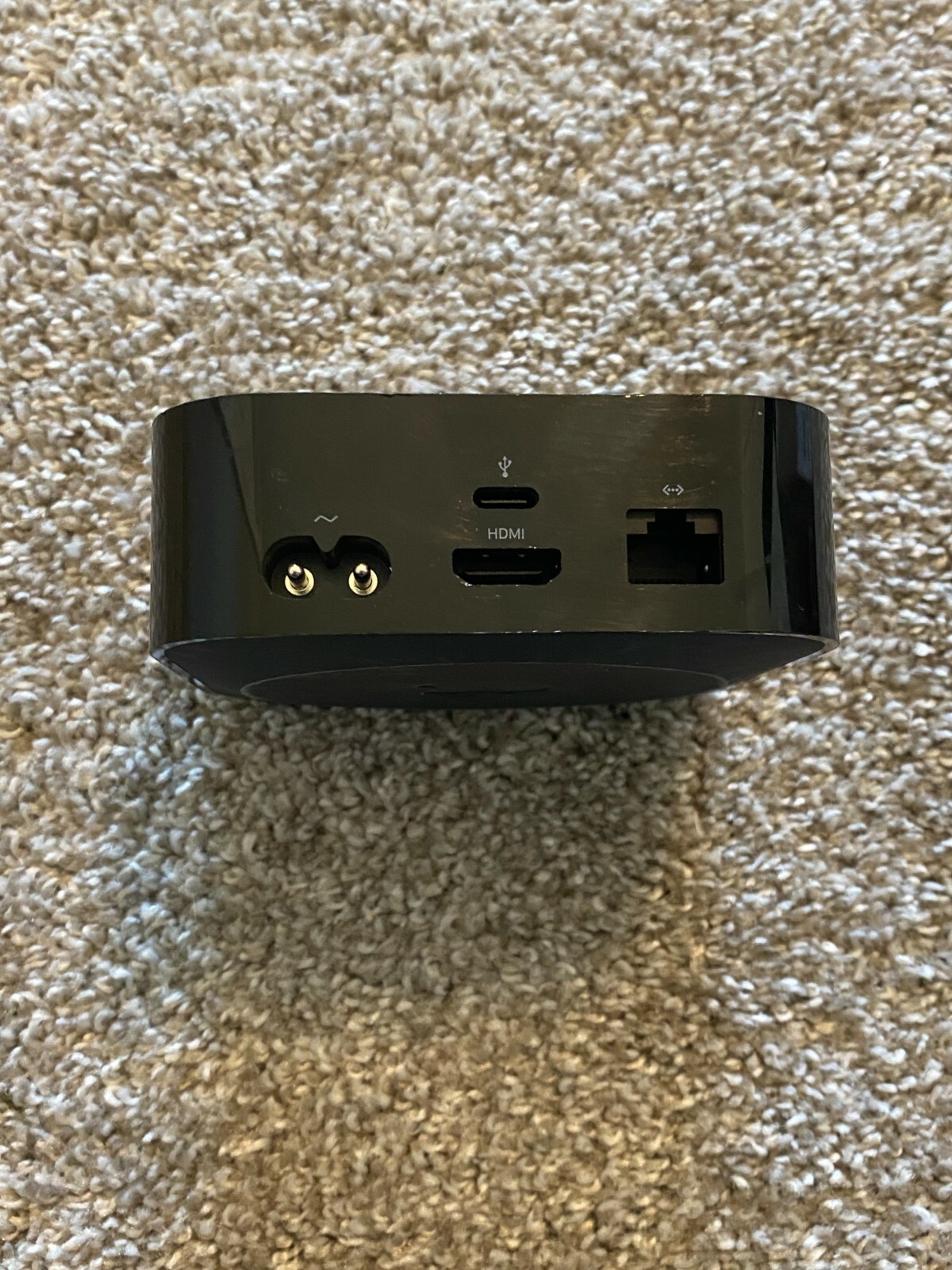 Apple TV (4th Generation) HD Media Streamer — A1625 — Fully Functional!