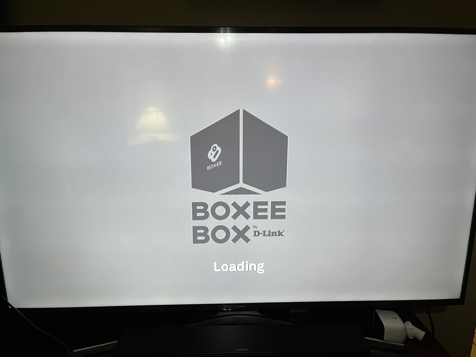 D-Link Boxee Box Digital HD Media Streamer With Original Power supply