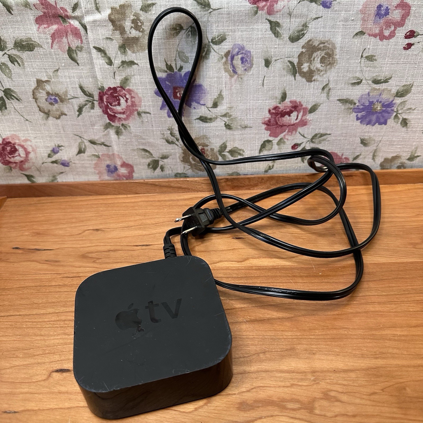 Apple TV HD 4th Gen A1625 Power Cable — READ