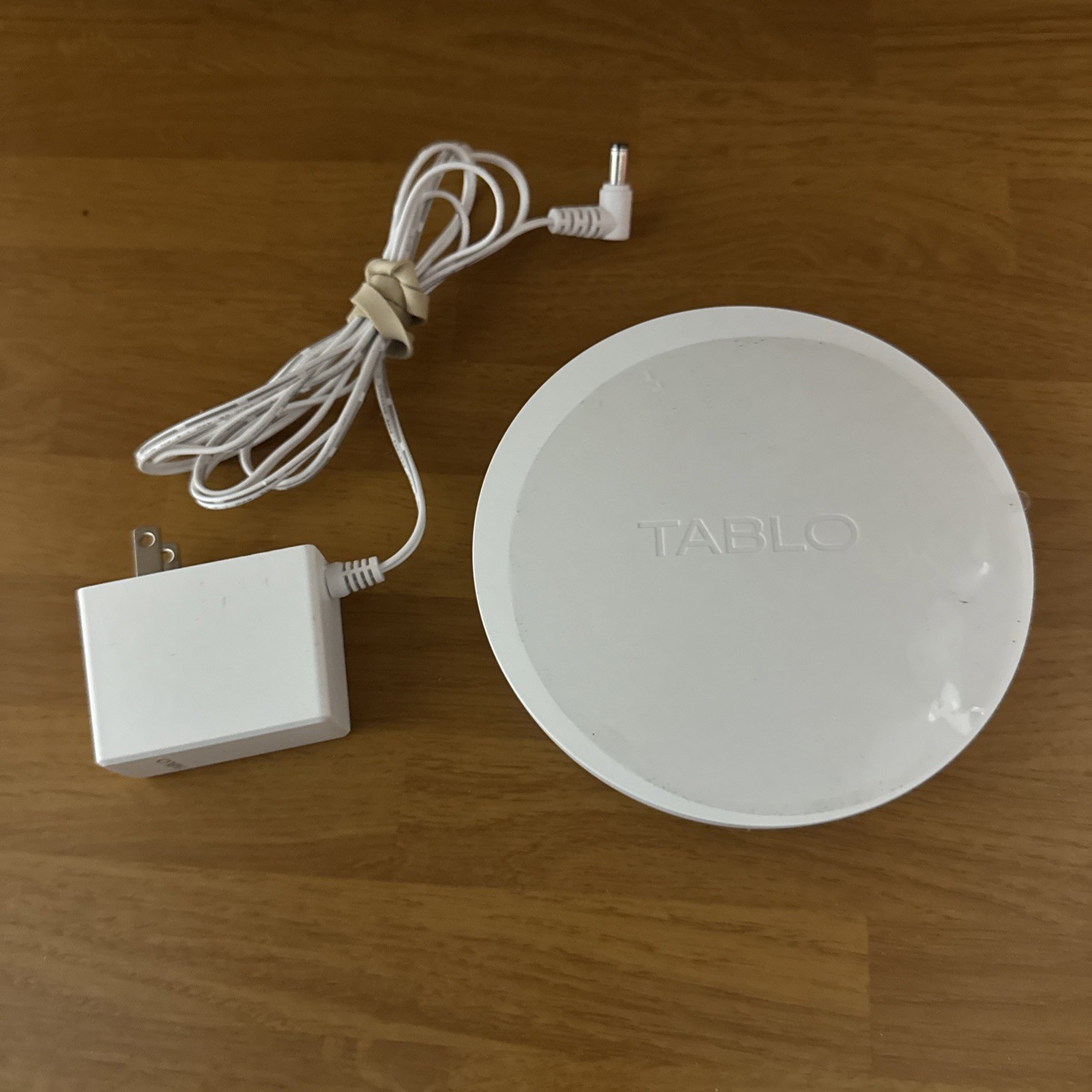 Tablo – 4th Gen, 2-Tuner, 128GB Over-the-Air DVR & Streaming Player – White