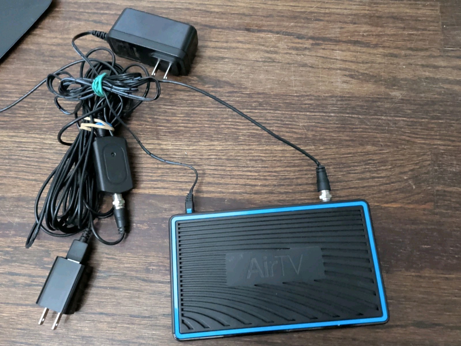 AirTV Local Channel OTA Streamer Air TV – Optimized for Sling TV With 250 Antenn