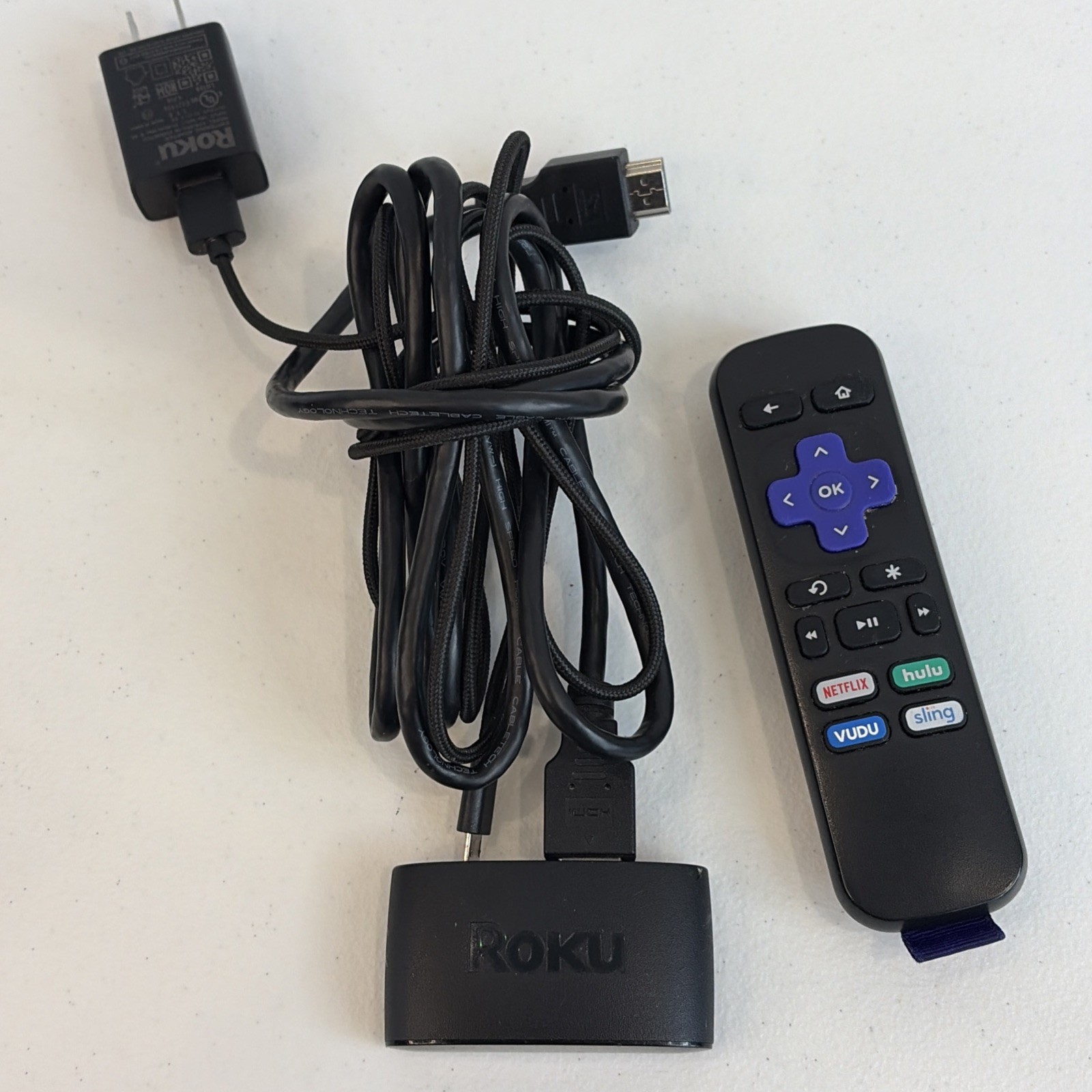 Roku 3930X Express HD Streaming Media Player w/ Remote & USB Outlet Adapter READ