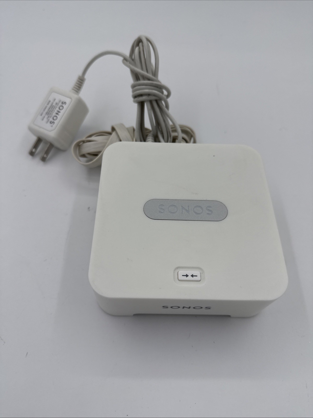 Sonos Bridge Wireless Extender Ethernet Switch w/ Cord – Model BRIDGE Untested