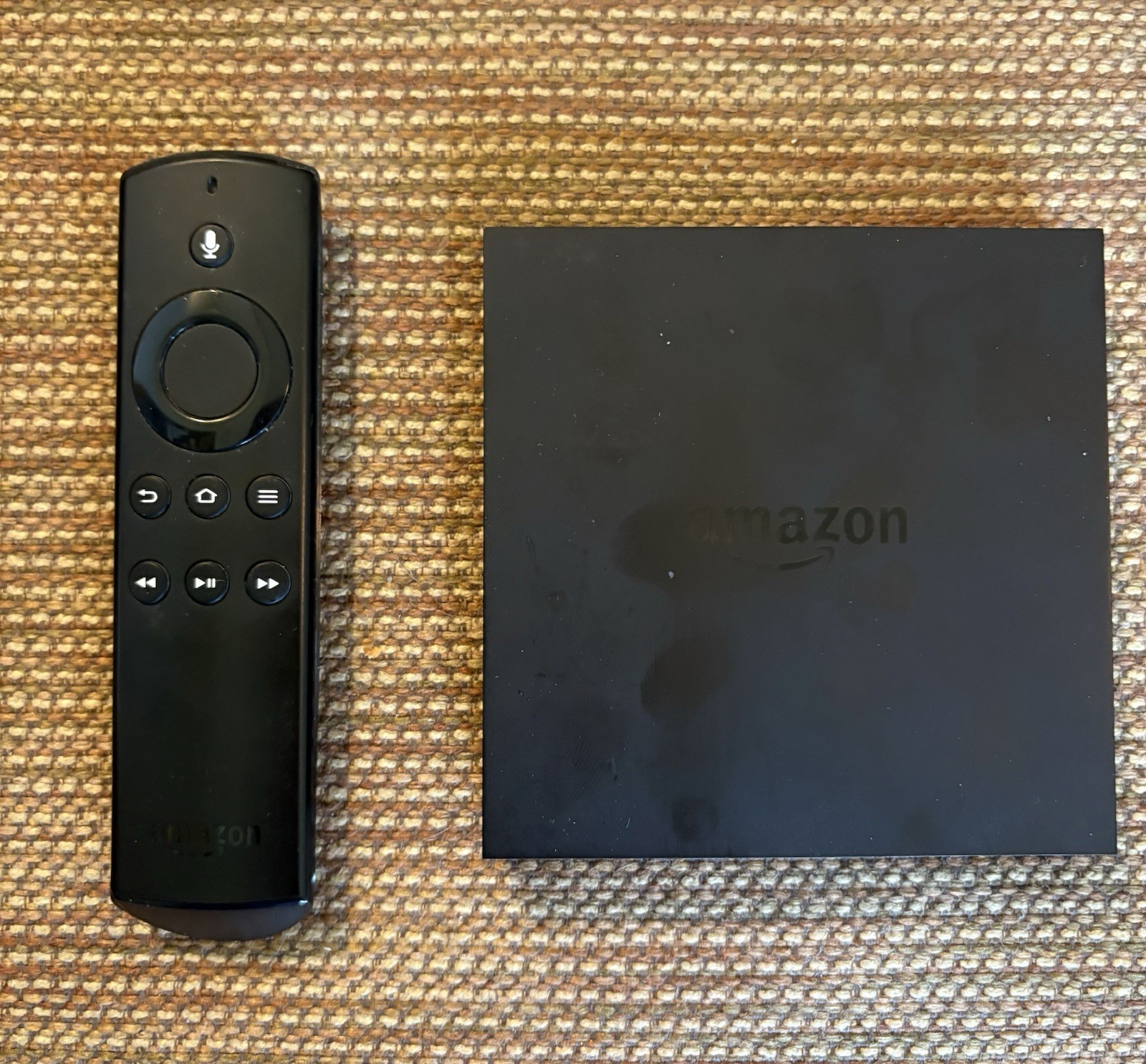 Amazon Fire TV Model CL1130 (1st Generation) Media Streamer w/ Remote
