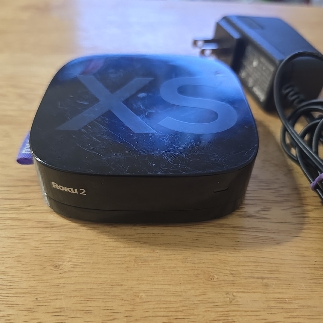 Roku 2 XS (2nd Generation) Media Streamer 3100X – UNIT And Power Cord
