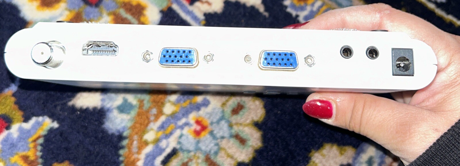 AVERTV A200P HYBRID TVBOX 13 BOX ONLY NO POWER CORDS INCLUDED