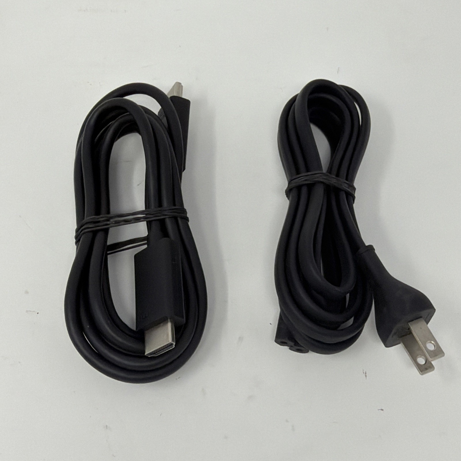 Apple TV (4th Generation) HD Media Streamer – A1625 – With Siri Remote