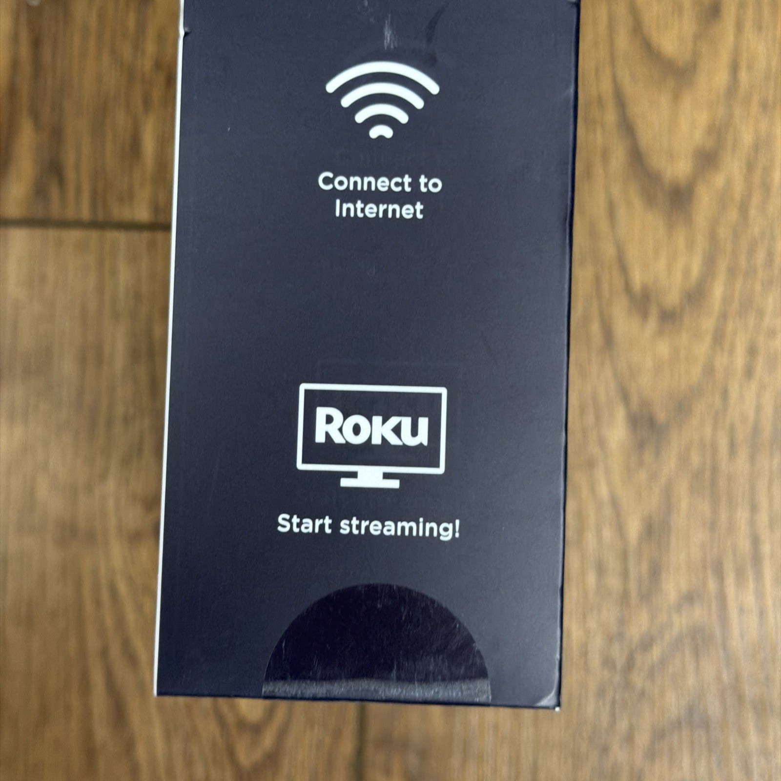Roku 4640 RW Ultra Streaming Media Player 4K HD HDR with Headphones Black Seald