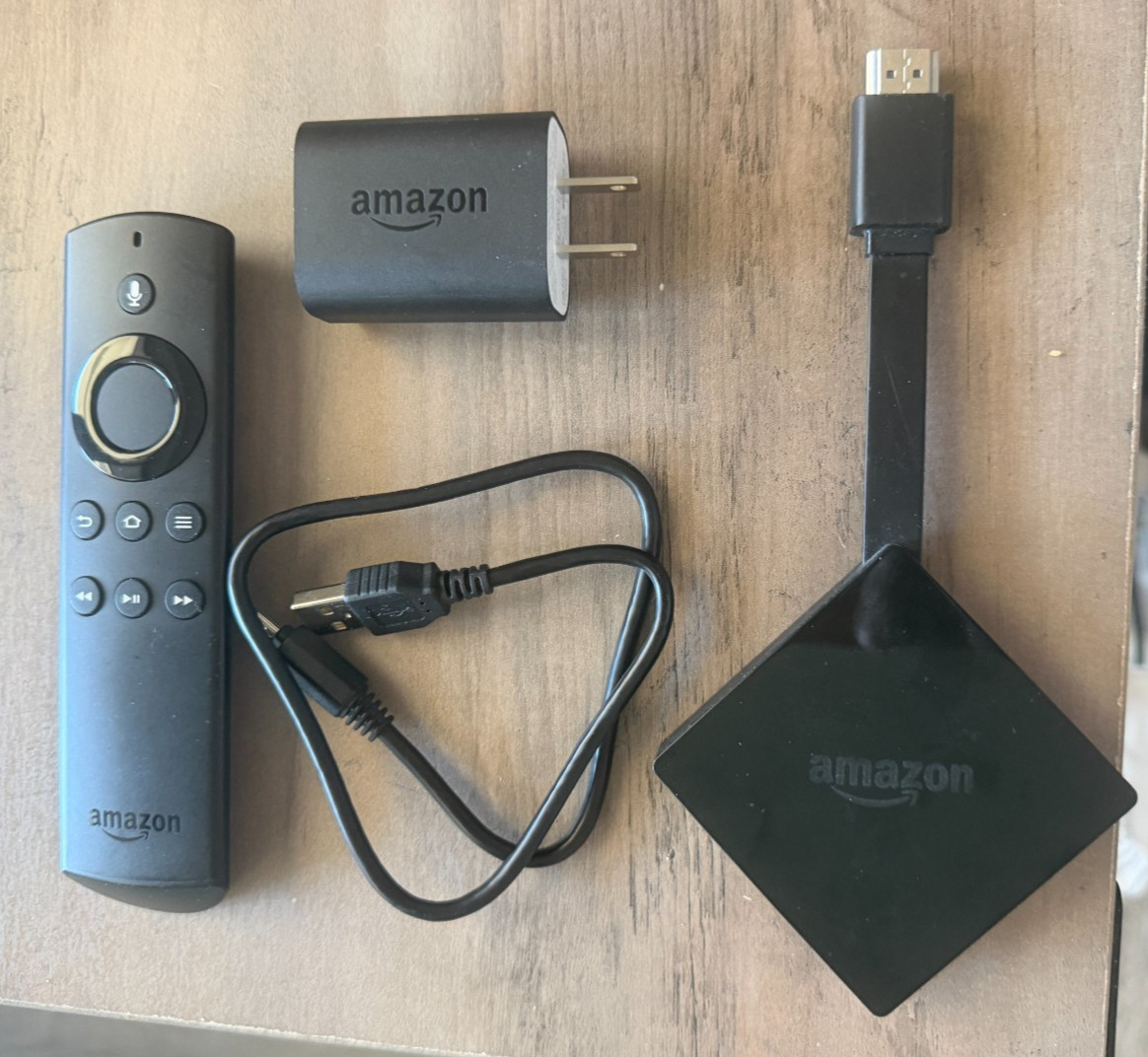 Amazon Fire TV 3rd Gen Pendant w/ remote LDC9WZ 4K HDR Streaming Media Player