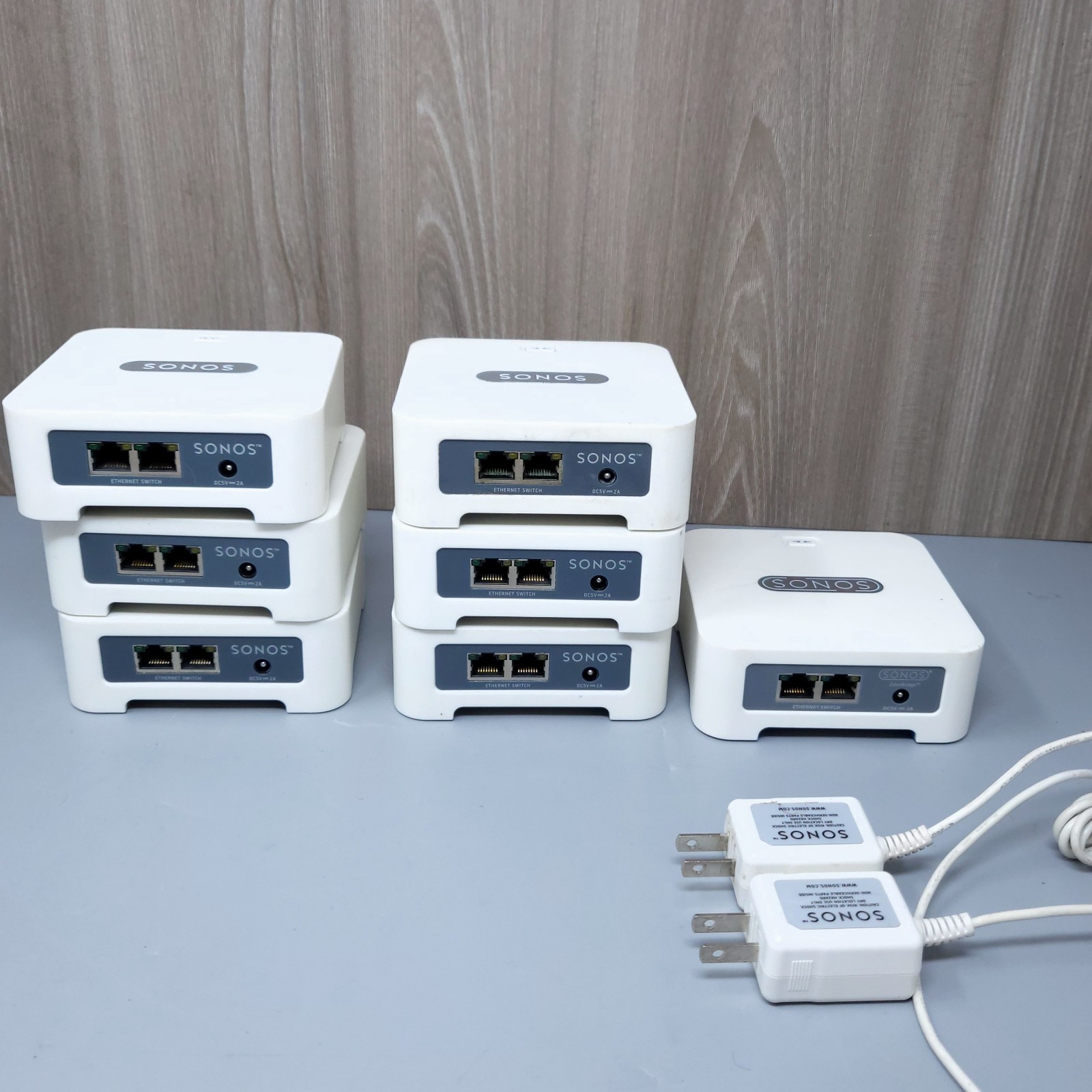 Lot 7 Sonos Bridge and ZoneBridge BR100 READ