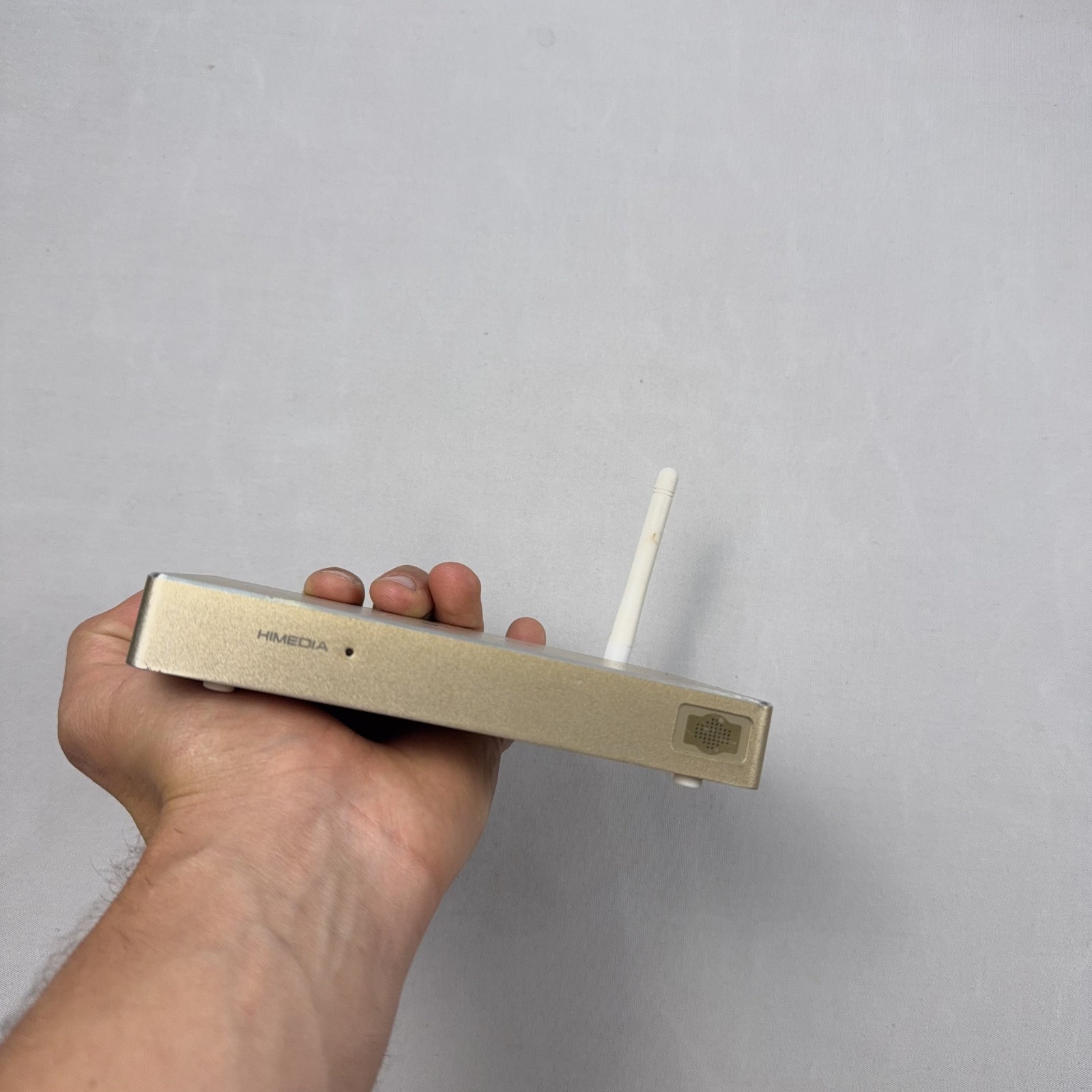 芒果嗨Q 海美迪 8 核 第三代 Himedia H7 Gen 3 Chinese 4K TV Box 8 Octa-Core Chips, 1GB RAM &