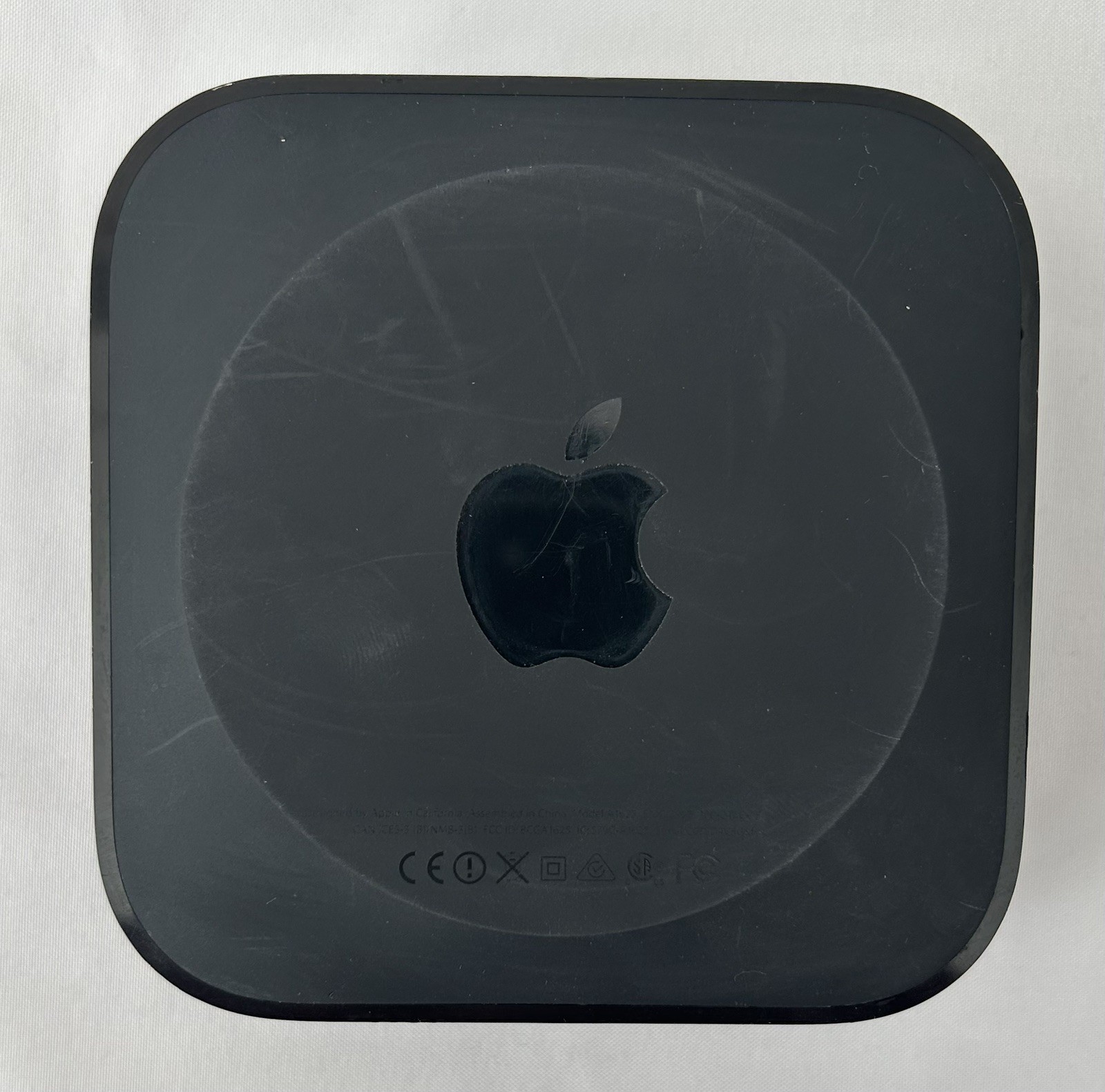 Apple TV 4th Gen A1625 64GB Streaming Media Player W/Power & HDMI Cord UPDATED