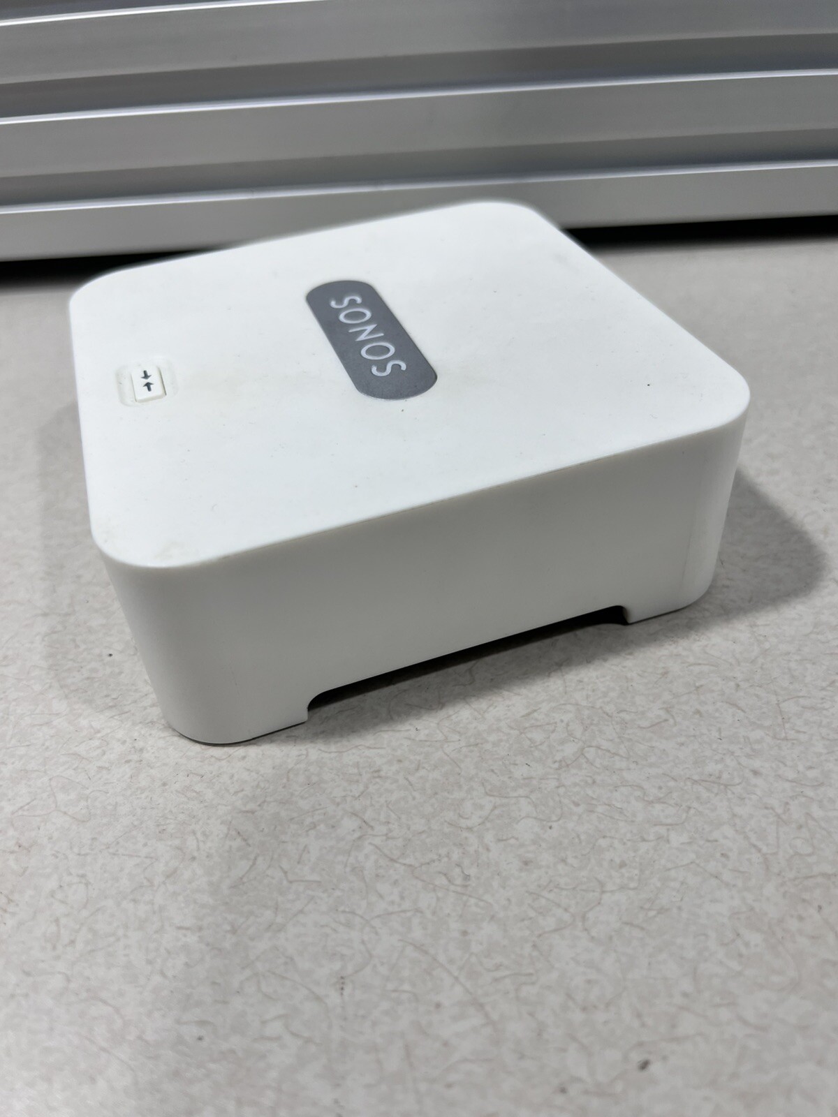 Sonos Bridge Wireless Network Model BRIDGE – White with AC Adapter