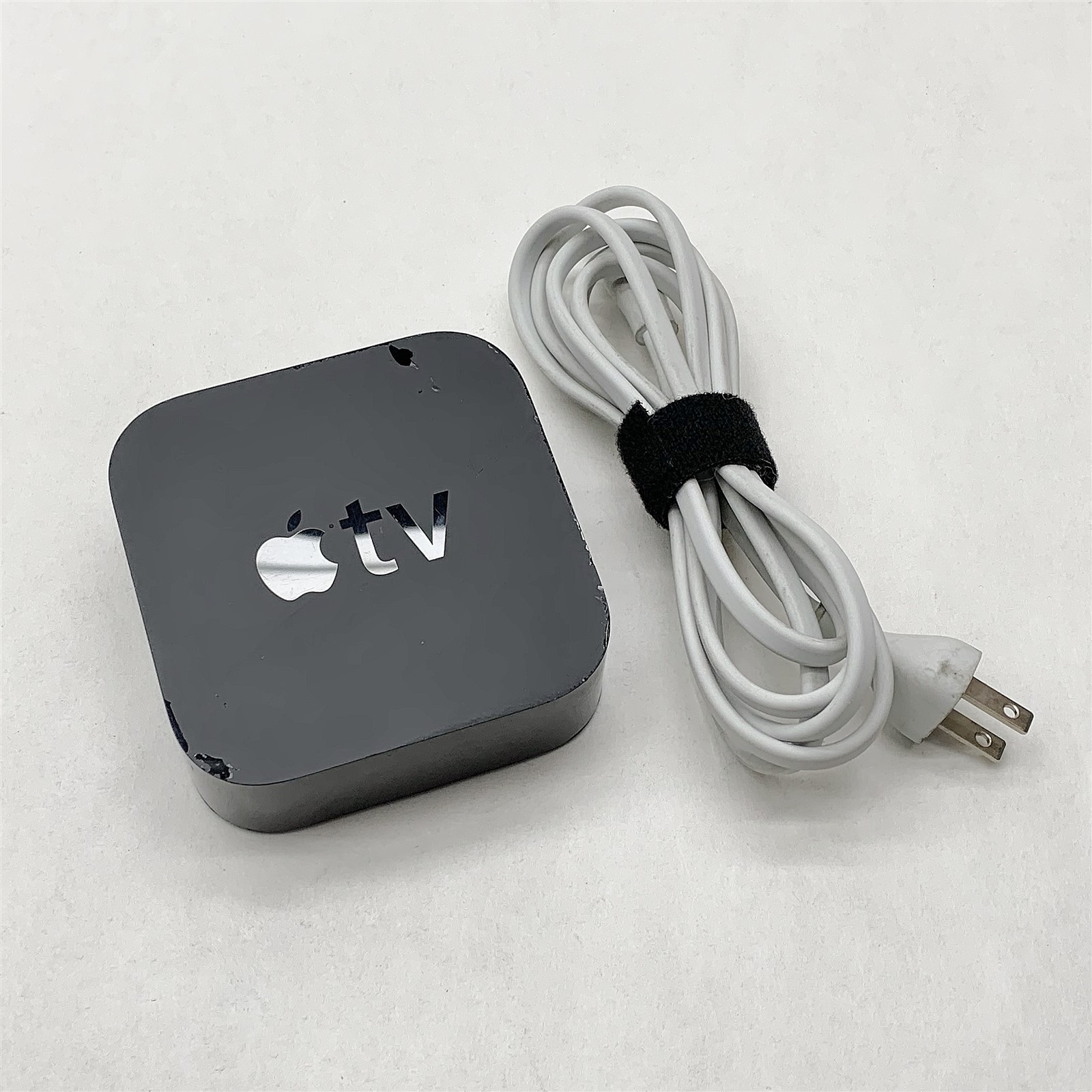 Apple TV A1625 4th Generation 64GB HD WiFi Media Streamer MR912LL/A No Remote