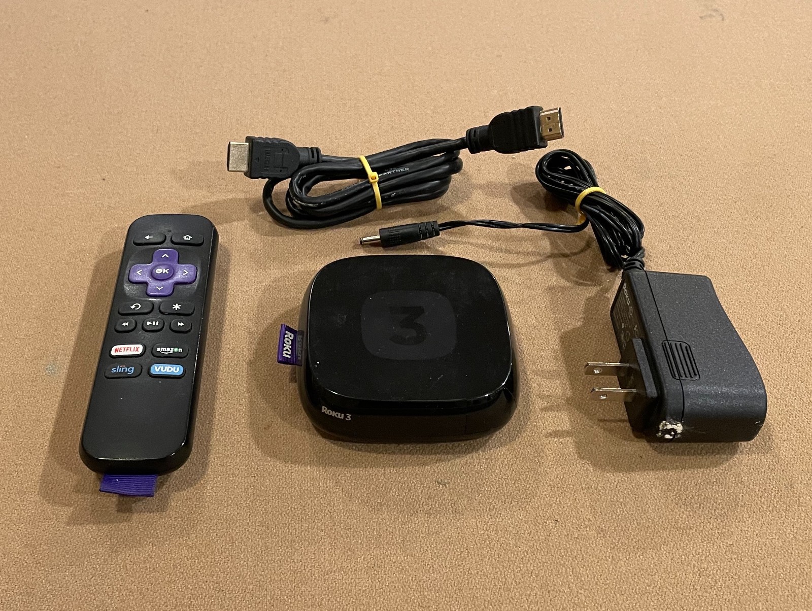 Roku 3 (3rd Generation) Media Streamer 4200X – Black / USB / WiFi / HDMI